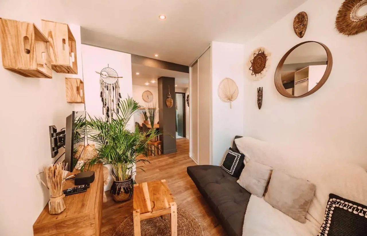 La Casa Bali contacts